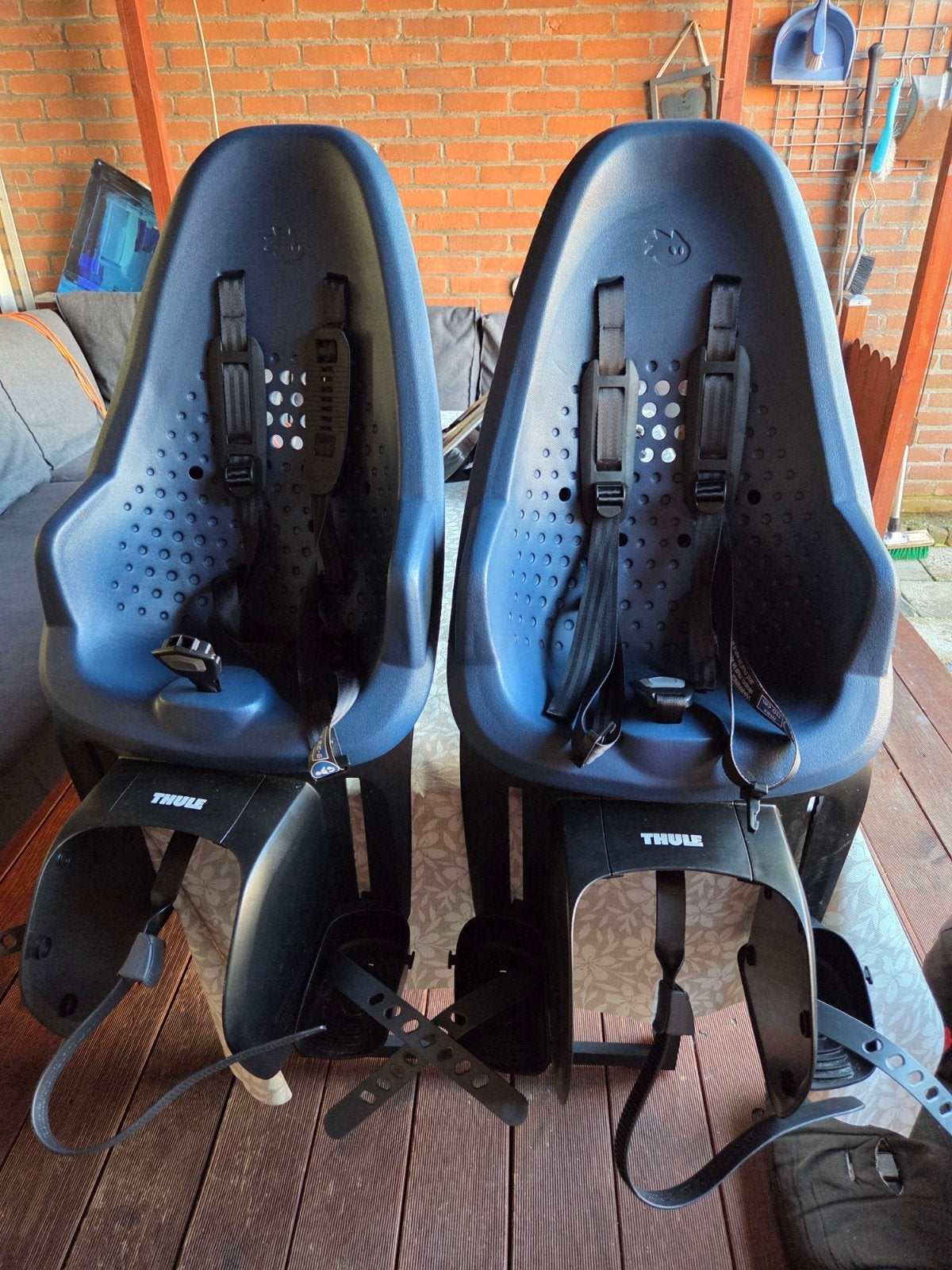 2x Thule Yepp Maxi Fietsstoeltjes, Achterzitje, Thule, Ophalen, 15 t/m 25 kg
