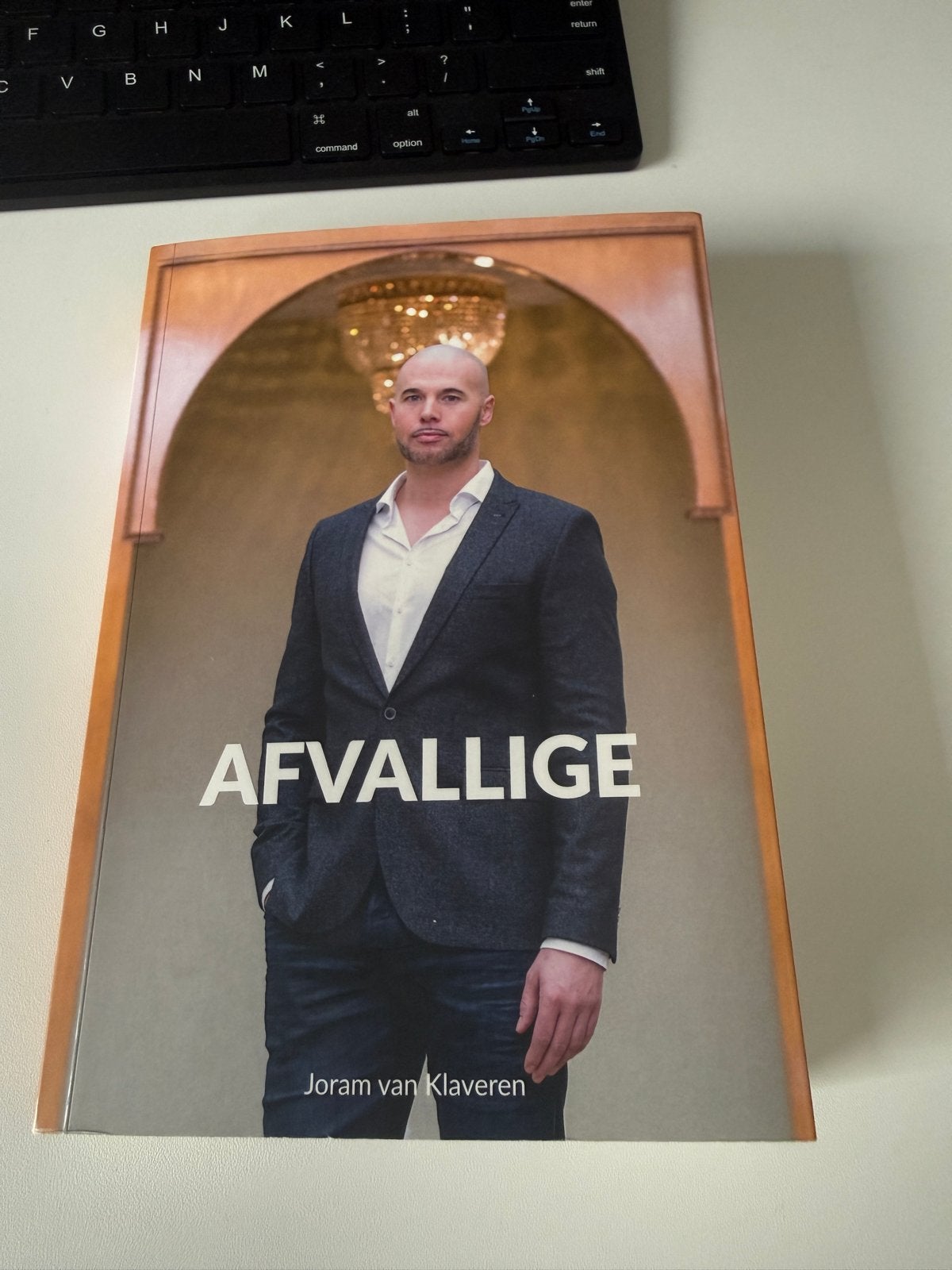Joram van Klaveren - Afvallige, Ophalen, Zo goed als nieuw, Joram van Klaveren, Islam