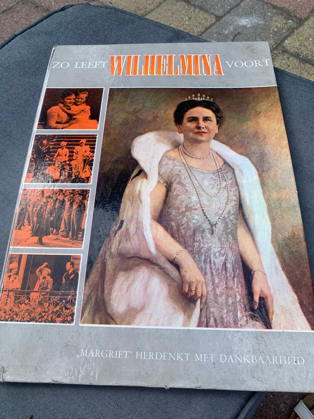 Prachtig oud boek Wilhelmina met mooie foto's, Ophalen of Verzenden, 20e eeuw of later, Gelezen