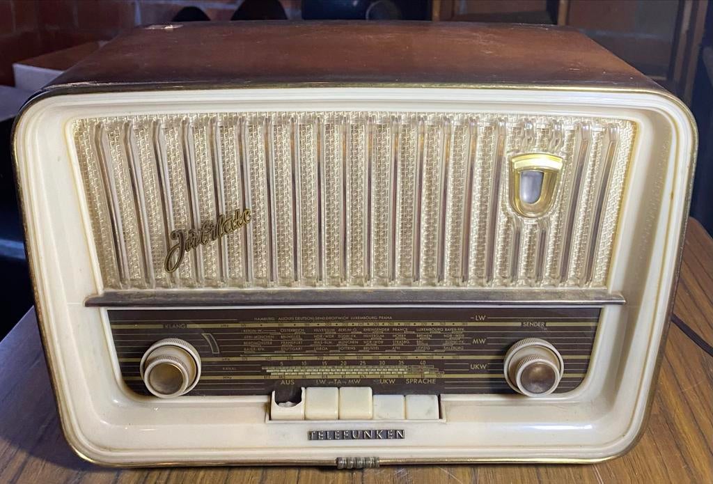 Telefunken Jubilate Model 9 Buizenradio (1958-1959), Ophalen of Verzenden, Gebruikt, Radio