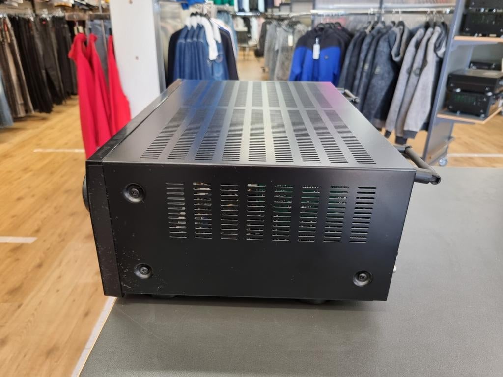 Denon AVR-X2300 receiver echte krachtpatser!, Denon, Ophalen of Verzenden, Zo goed als nieuw, /\