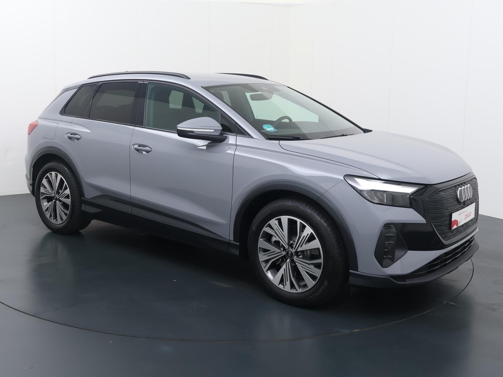 Audi Q4 e-tron 45 Edition 82 kWh | 286 PK | SoH 99% | Climat, Auto's, 12 maanden, Gebruikt, Zwart, 82 kWh