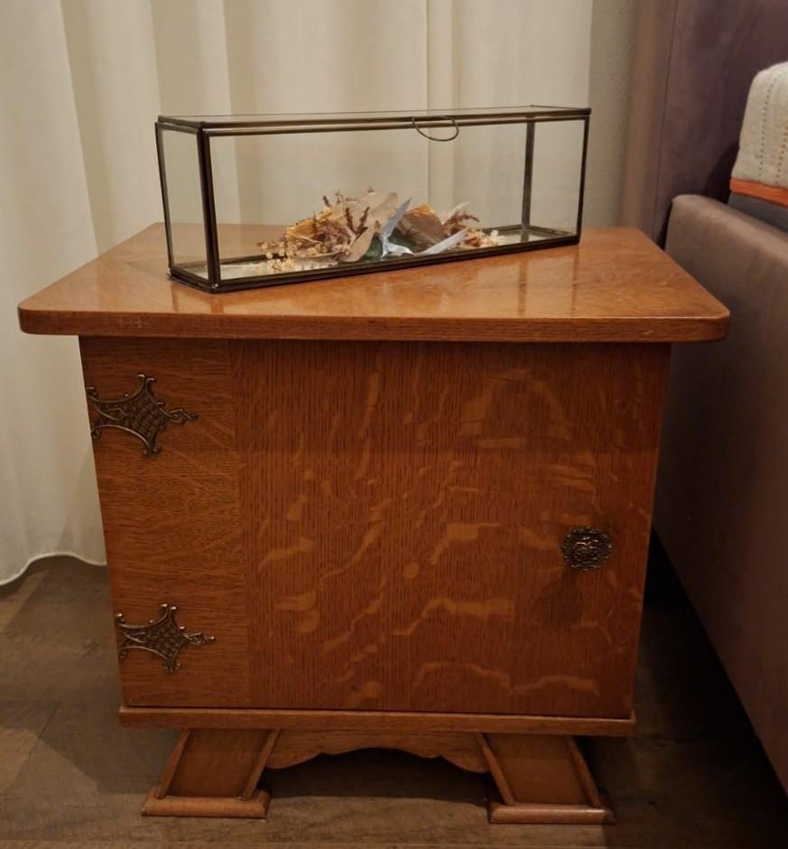 Twee nachtkastjes, Ophalen, Minder dan 45 cm, Minder dan 55 cm