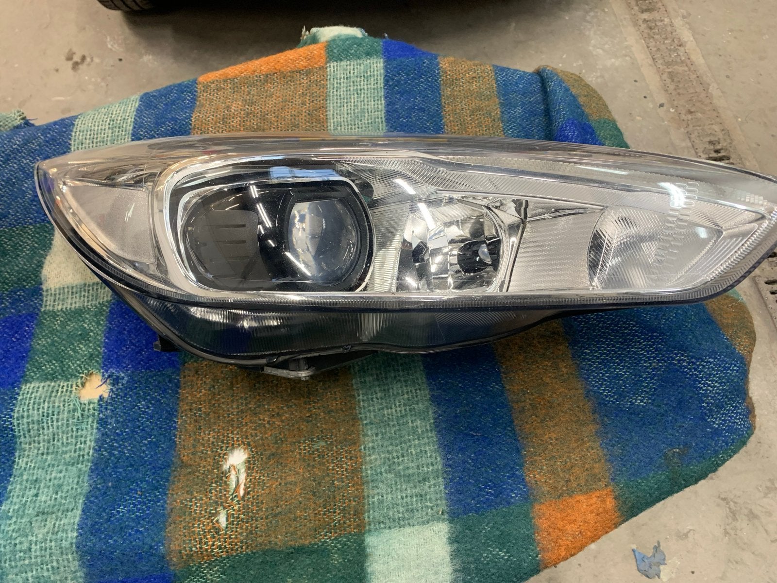 Xenon koplamp Ford Focus 2014 - Goede conditie, Ophalen of Verzenden, Gebruikt, Ford