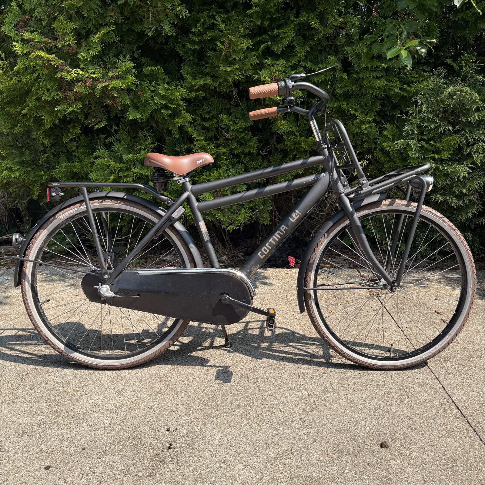Cortina U4 Transportfiets - Mat Zwart - 3 Versnellingen, Fietsen en Brommers, Fietsen | Dames | Damesfietsen, Gebruikt, Versnellingen