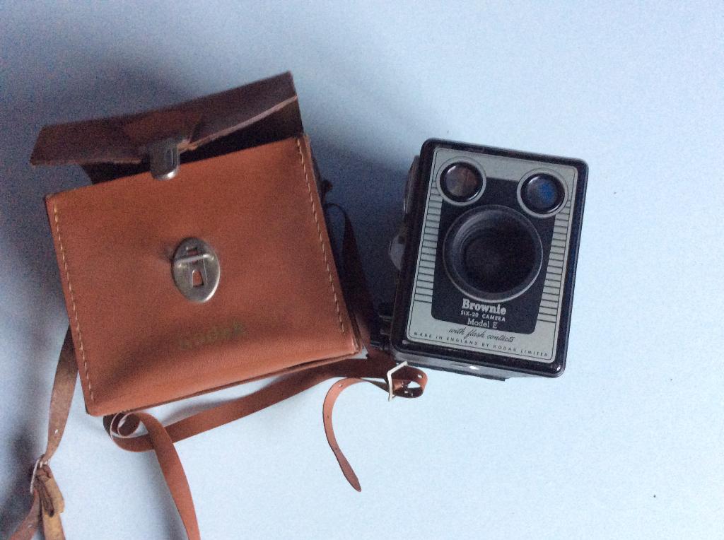 Kodak  Brownie analoge camera, Ophalen of Verzenden, Gebruikt, Compact, Kodak