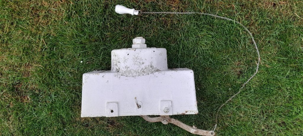 antieke stortbak, Doe-het-zelf en Verbouw, Ophalen, Gebruikt, Toilet