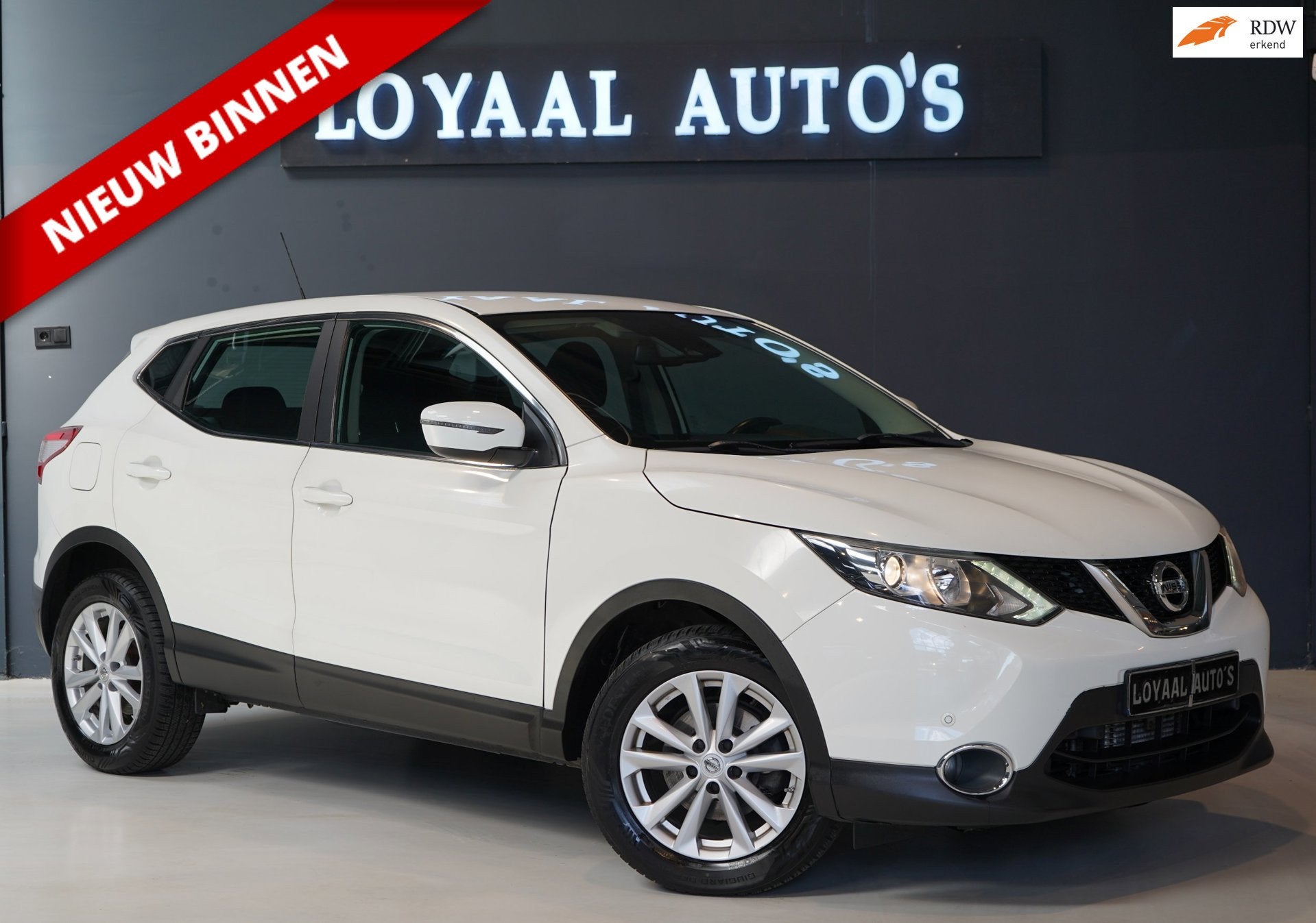 Nissan Qashqai 1.2 Acenta | AUT | AIRCO | CRUISE | PDC |ELEK, Auto's, Gebruikt, 4 cilinders, 116 pk, Wit