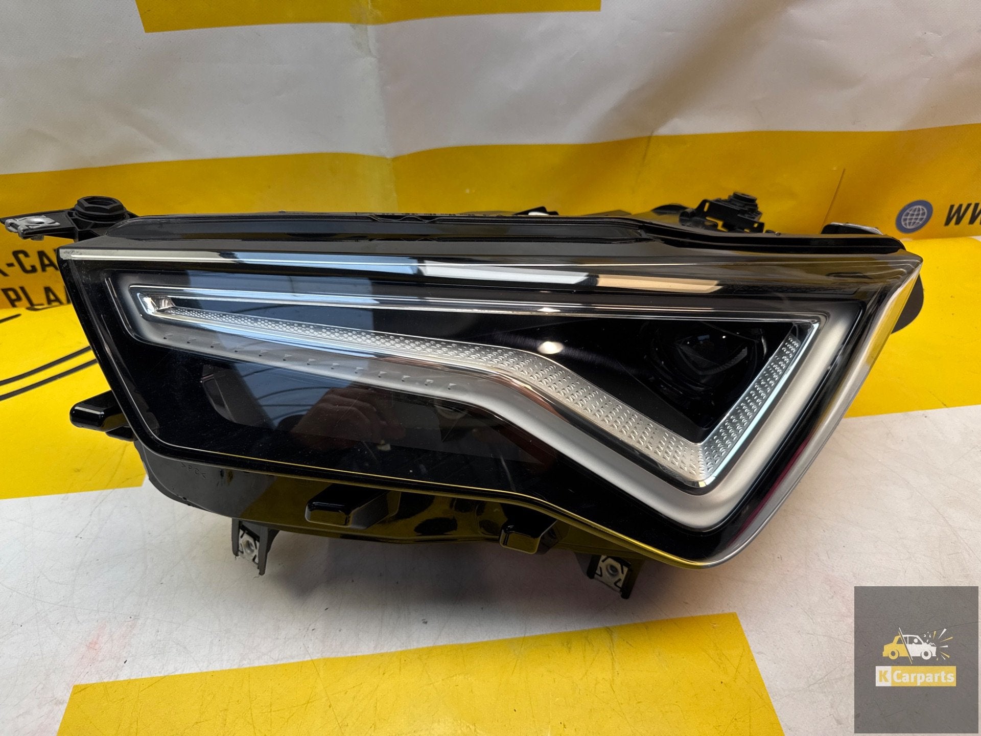 Koplamp Seat Ateca 575 Facelift Voll LED Links 576941031B, Info@fabrikant.eu, Fabrikantstraat 1
1000 AA  Amsterdam, NL, Ophalen of Verzenden