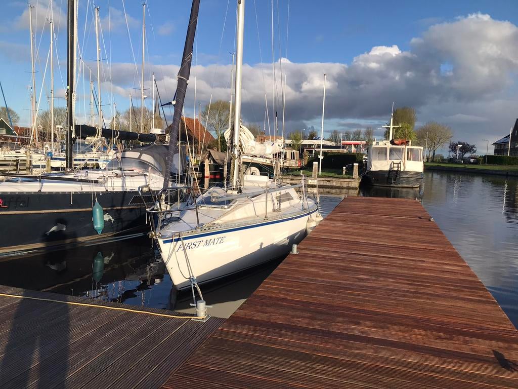 Zeilboot Beneteau First 27, Watersport en Boten, Kajuitzeilboten en Zeiljachten, Ophalen, Gebruikt, Diesel, Tourjacht of Cruiser