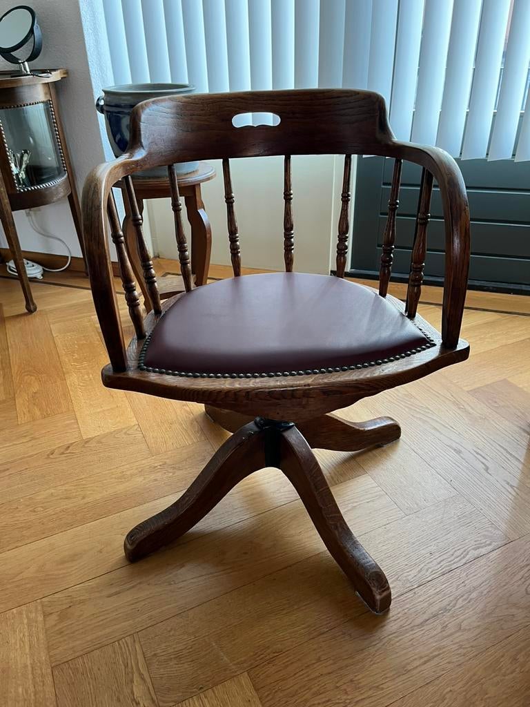 Antieke bureaustoel, Antiek en Kunst, Antiek | Meubels | Stoelen en Banken, Ophalen