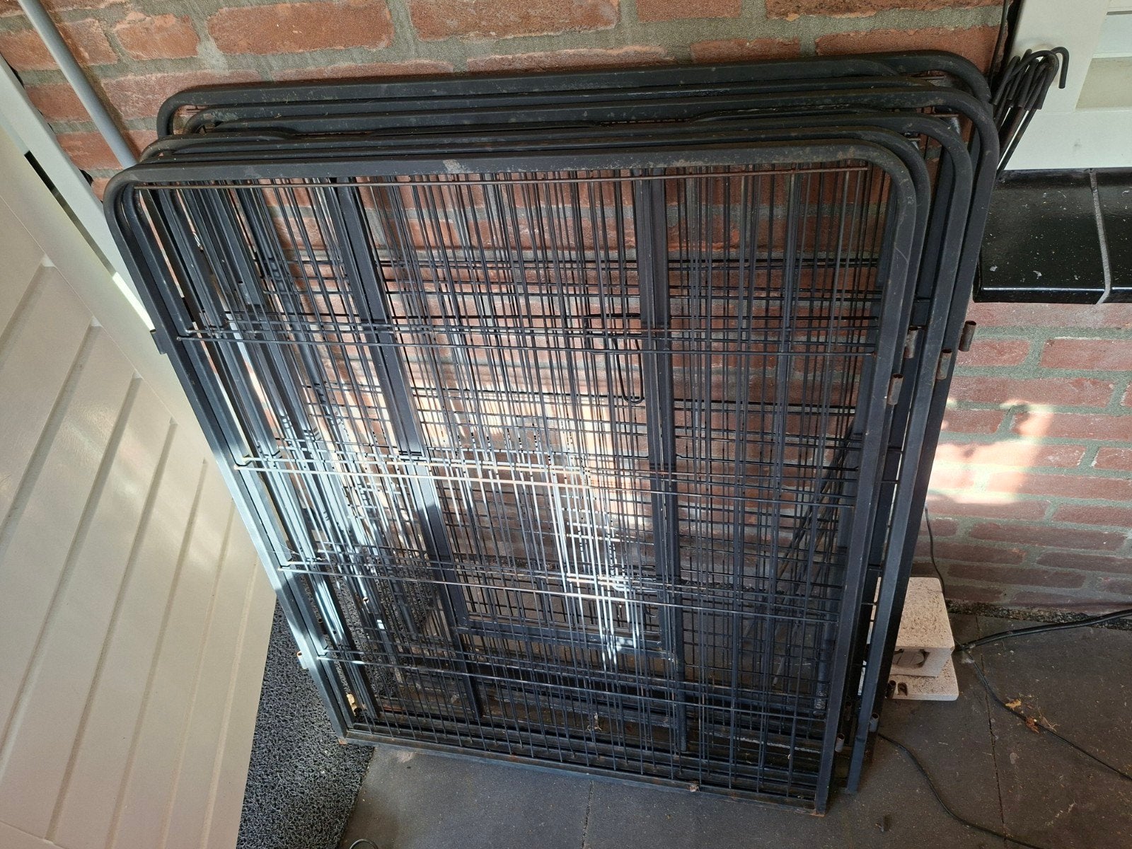hondenren  100 cm hoog 75 cm breed 8 delen met deur  metaal, Ophalen, Gebruikt