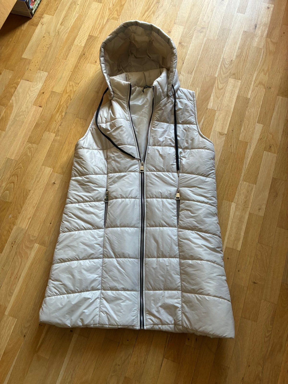 Bodywarmer L, Ophalen of Verzenden, Zo goed als nieuw, Wit