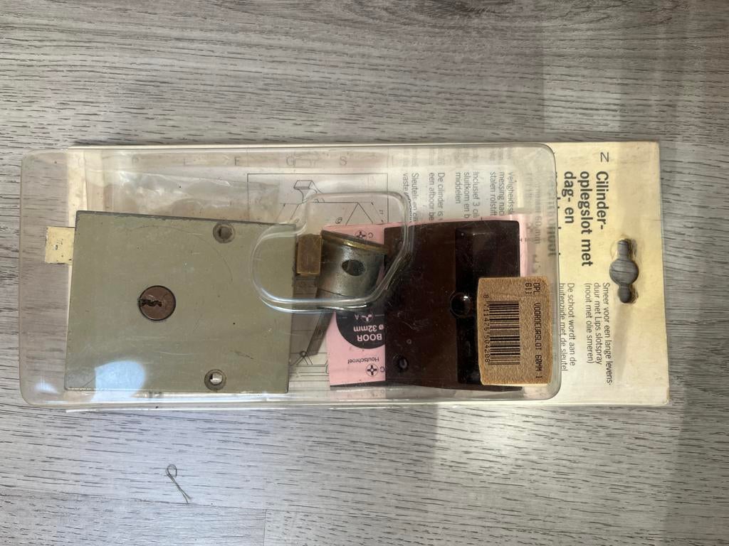 Cilinder Oplegslot in Verpakking, Ophalen of Verzenden, Nieuw, Overige materialen, Slot