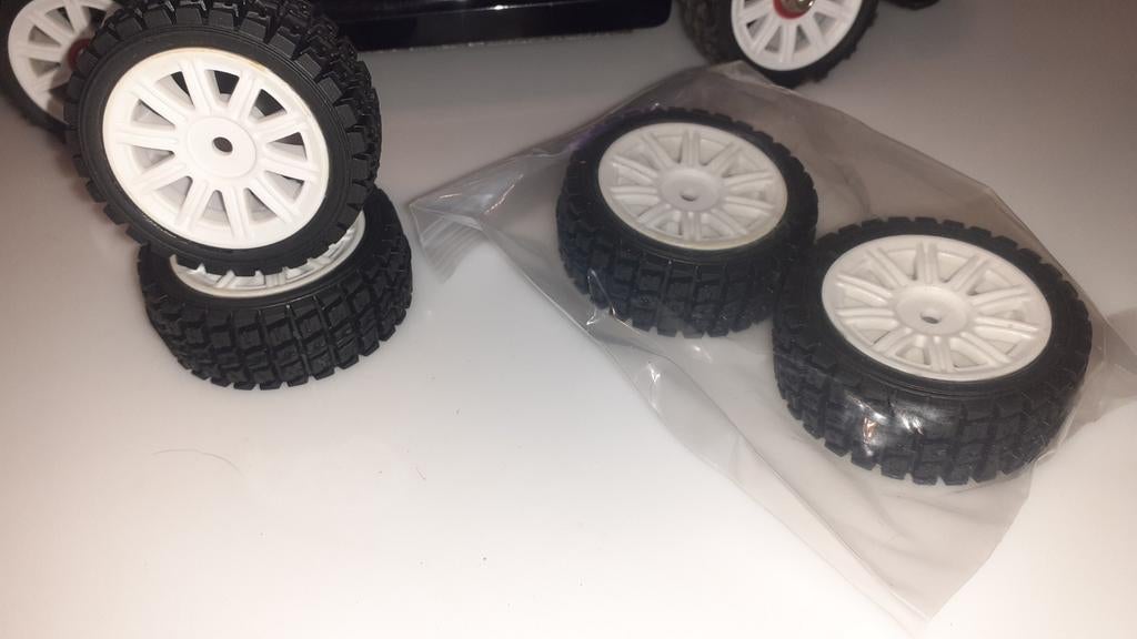 4 stuks nieuwe MJX Hypergo banden/velgen, Elektro, Schaal 1:14, Nieuw, Ophalen of Verzenden