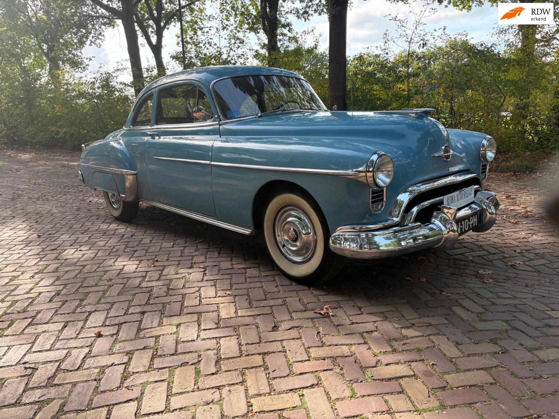 Oldsmobile 88 FUTURAMIC CLUB COUPE , unieke auto in originel, Auto's, Automaat, Overige carrosserieën, Geïmporteerd, 135 pk