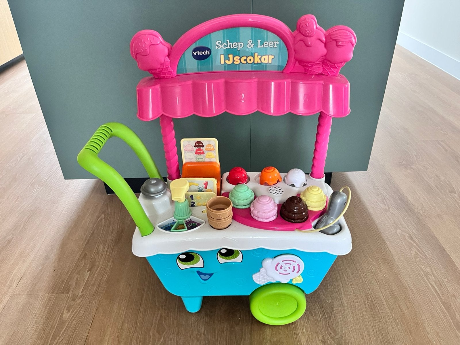Ijsco kar, Kinderen en Baby's, Ophalen, Zo goed als nieuw, 6 maanden tot 2 jaar