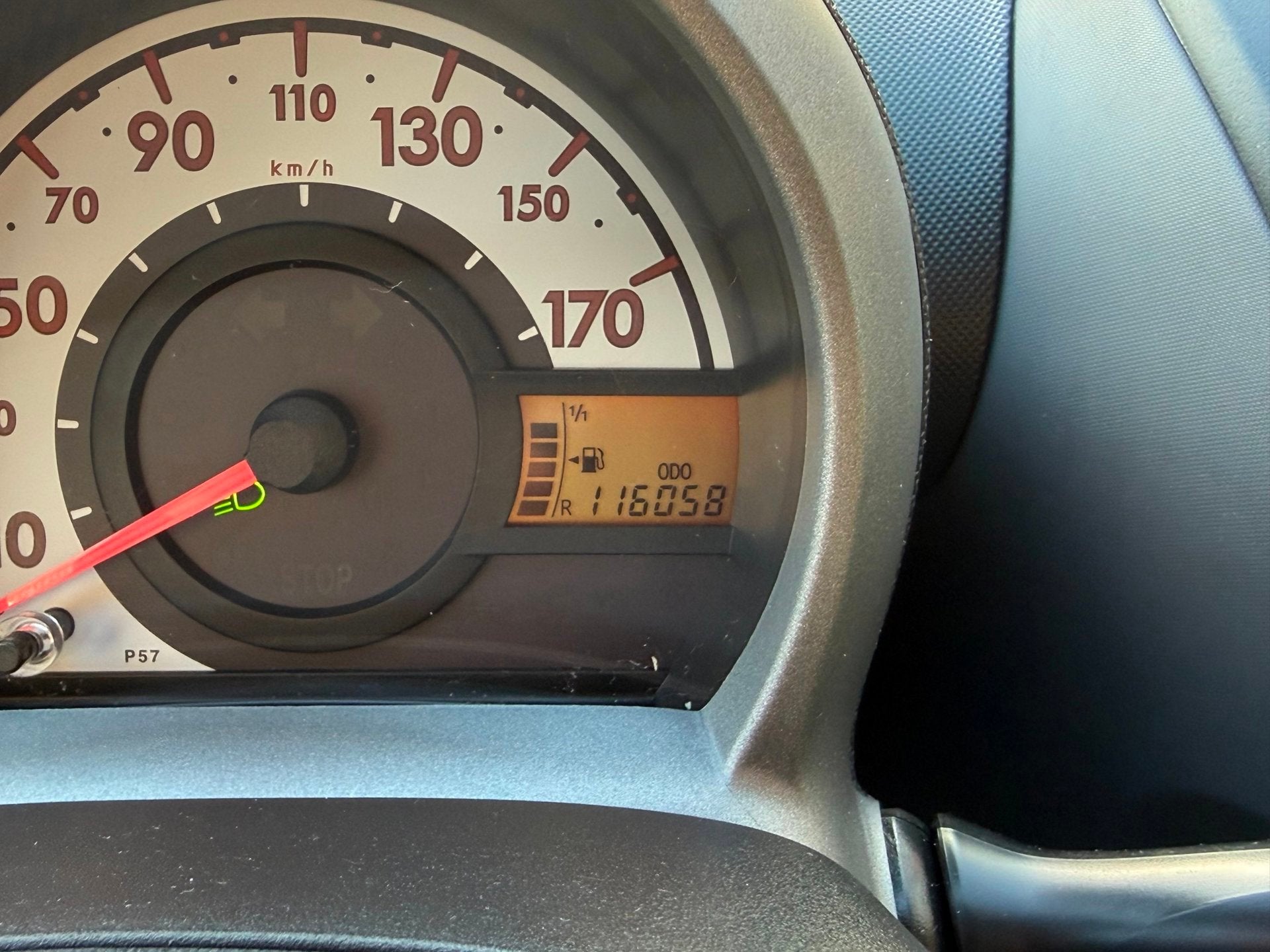 Peugeot 107 1.0-12V Millesim 200 | Airco | NAP, Auto's, Voorwielaandrijving, Euro 5, Stof, Gebruikt