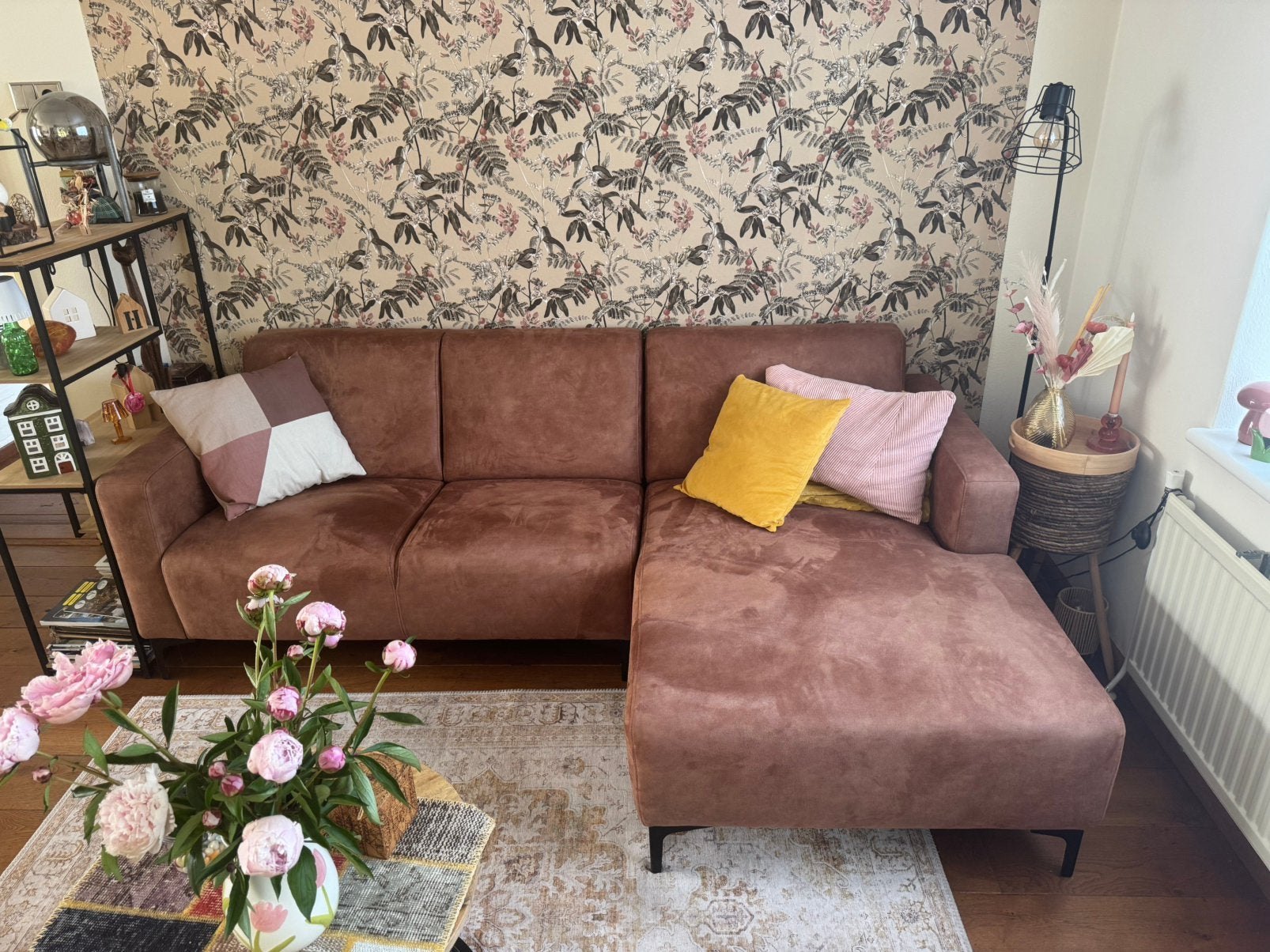 Drie zit lounge bank nagenoeg nieuw, Ophalen, Zo goed als nieuw, Stof
