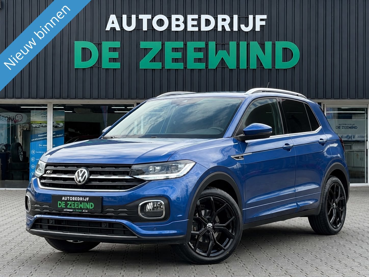 Volkswagen T-Cross 1.0 TSI Style Business R-Line|Nieuw APK, Auto's, Voorwielaandrijving, T-Cross, Gebruikt, Blauw