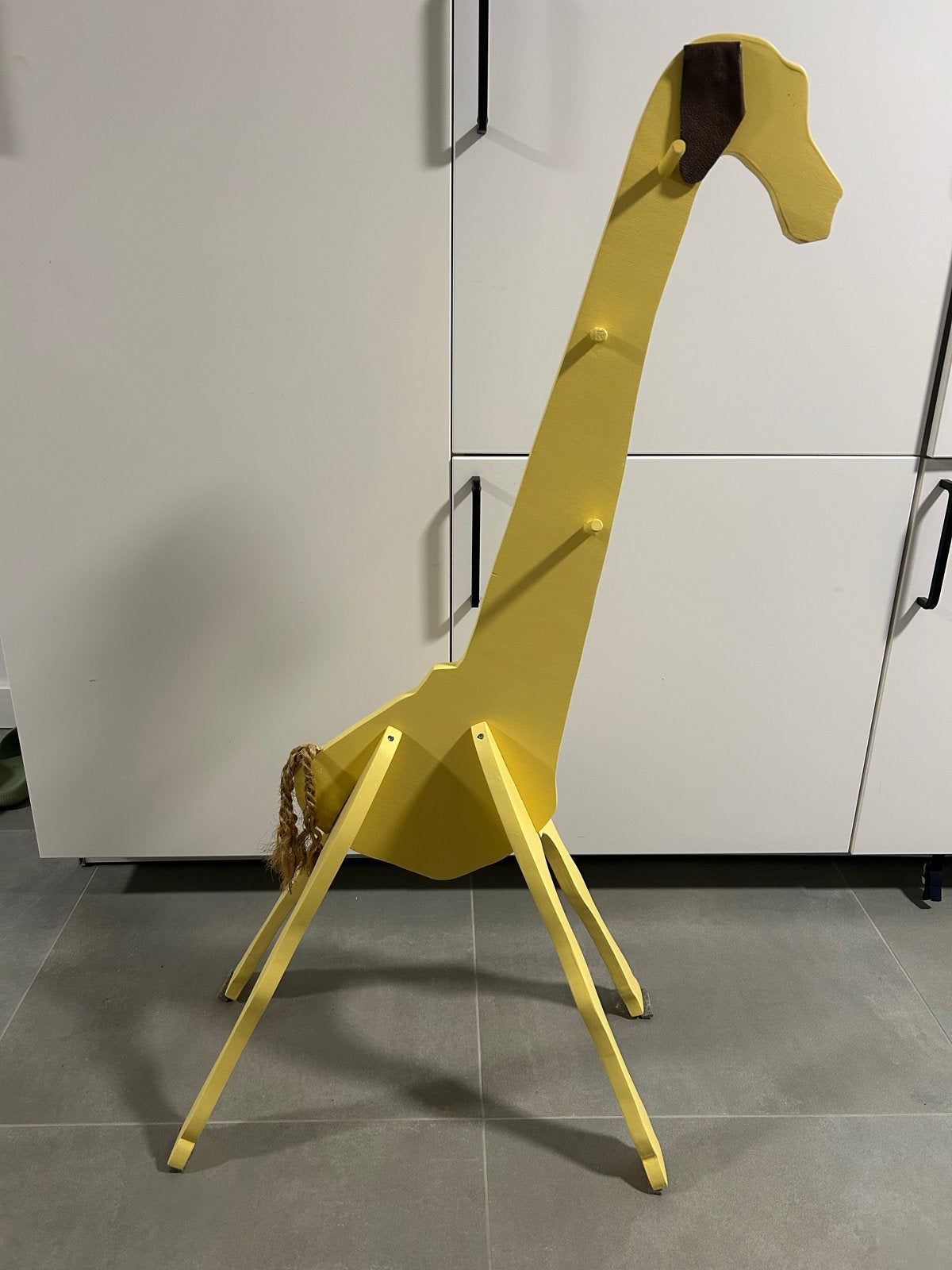 Gele Giraffe Kinderkapstok - Speels en Functioneel, Ophalen, Gebruikt, 100 tot 150 cm, Kinderkapstok