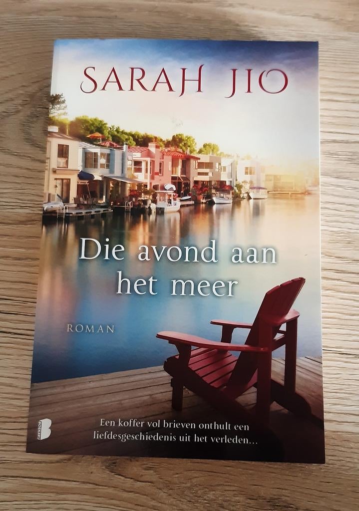 Die avond aan het meer - Sarah Jio (Roman), Boeken, Ophalen of Verzenden, Zo goed als nieuw, Sarah Jio, Europa overig