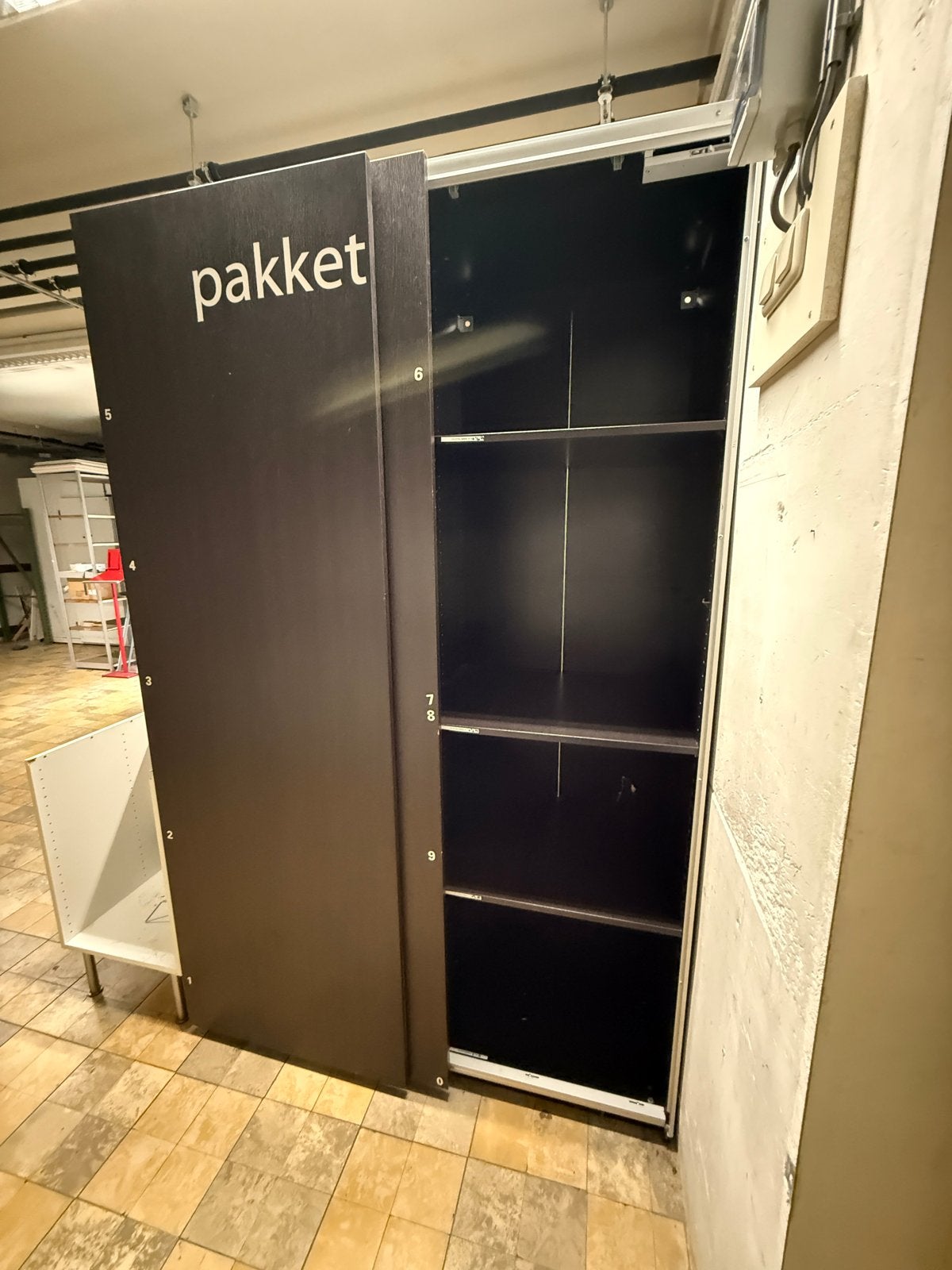 Pakketkluis - Ideaal voor appartementencomplexen, Ophalen of Verzenden, Gebruikt