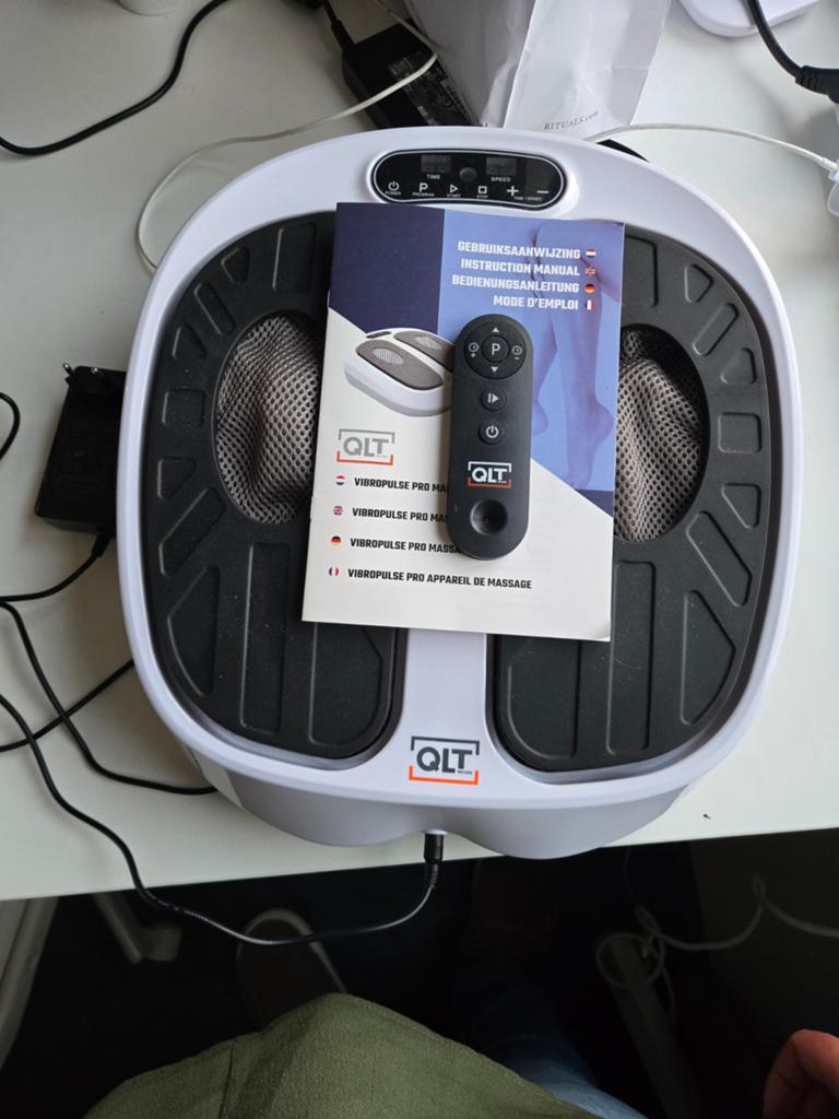 QLT vibropulse pro been en voetmassage apparaat, Sport en Fitness, Massageproducten, Ophalen of Verzenden, Zo goed als nieuw, Apparaat