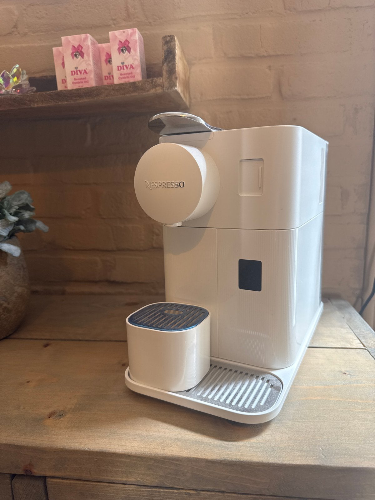 Nespresso apparaat - Zo goed als nieuw, Ophalen, Zo goed als nieuw, Koffiemachine, Koffiepads en cups