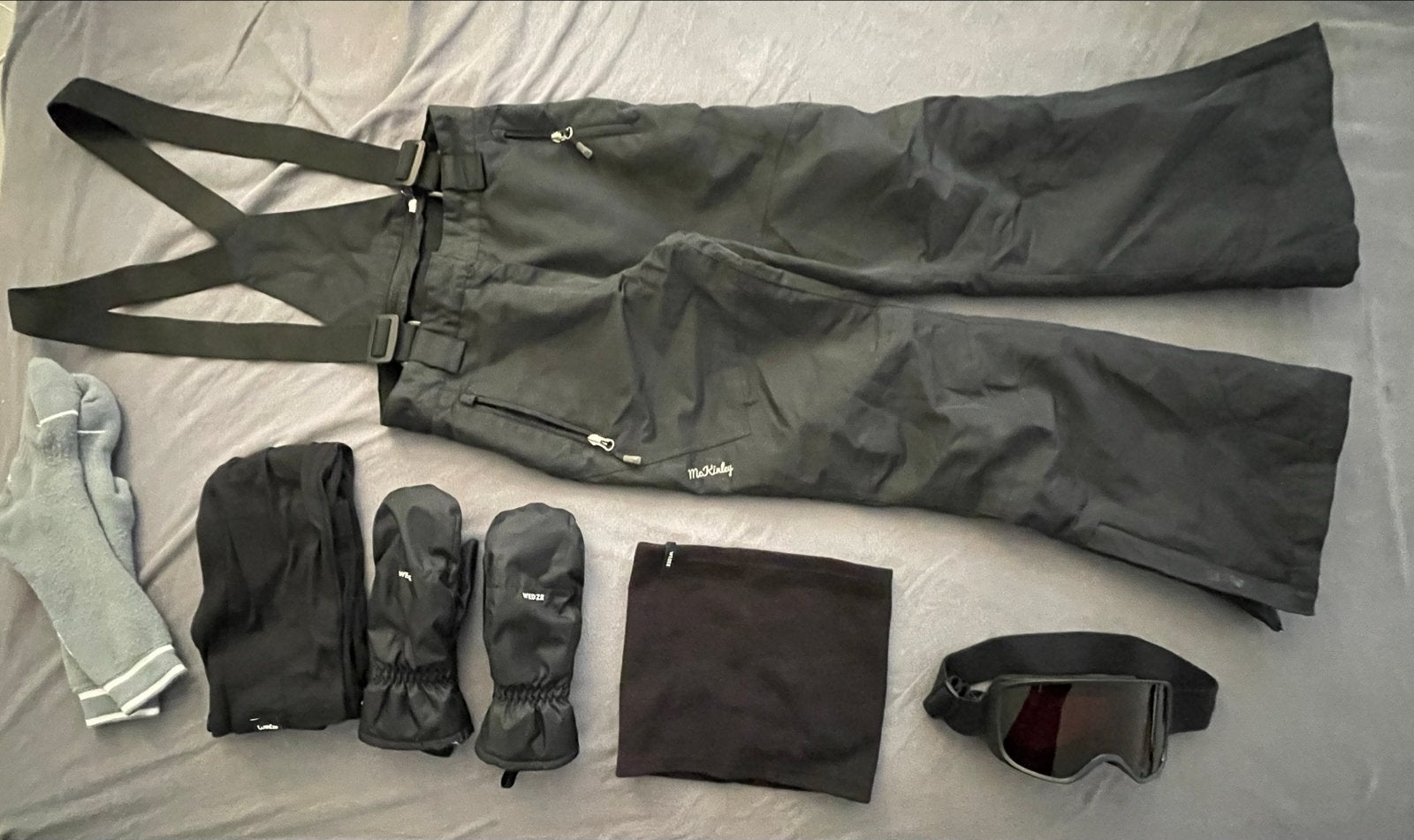 Wintersportkleding 11-12 jaar zwart, Ophalen, Gebruikt, Jongen of Meisje