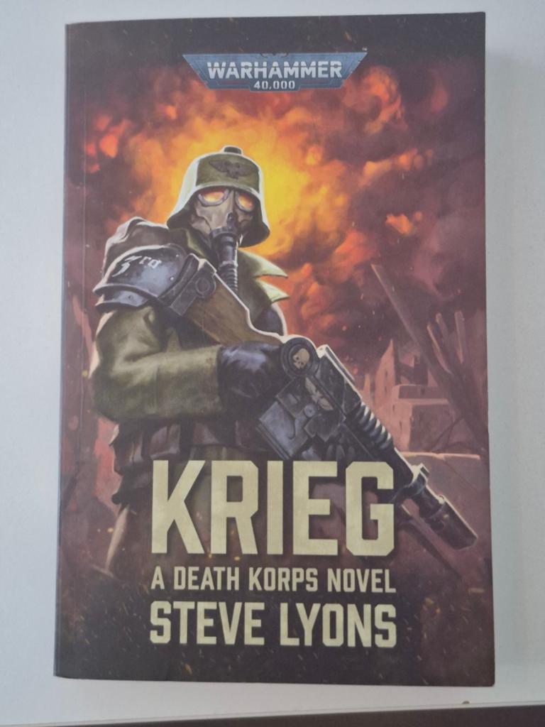 Krieg - A death Korps novel, Ophalen of Verzenden, Zo goed als nieuw, Steve Lyons