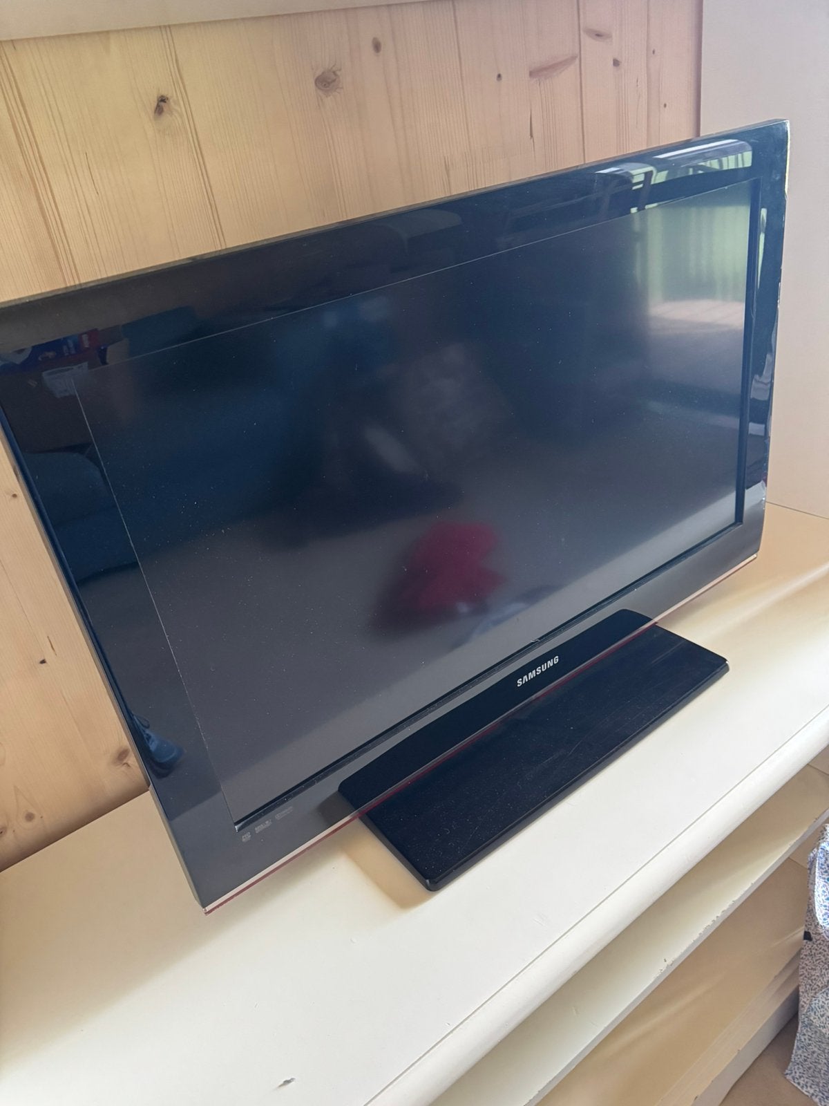 Foto 3 van Samsung 32 inch Full HD TV – LE32B530P7W