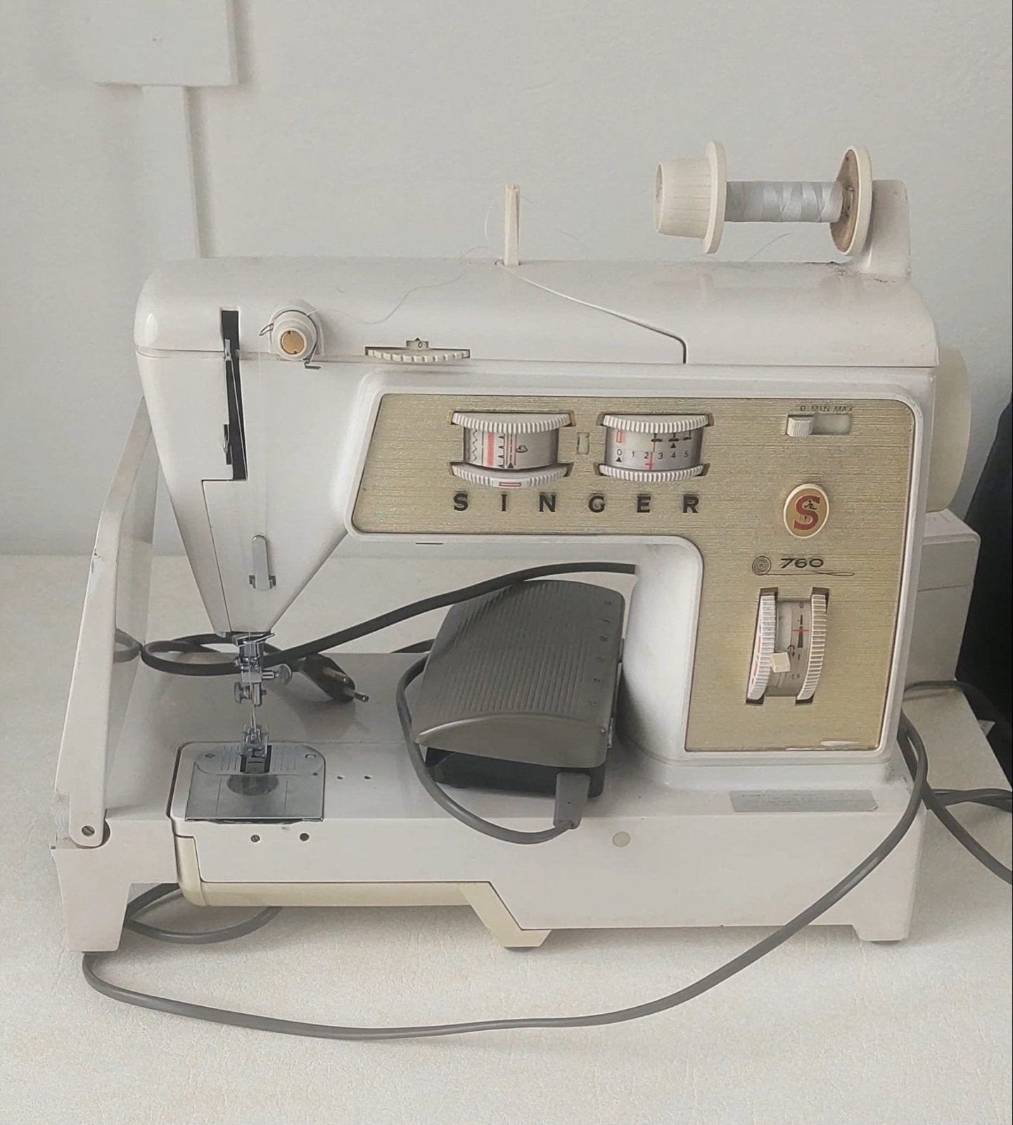 Singer 760 Naaimachine met accessoires en handleiding, Ophalen of Verzenden, Gebruikt, Naaimachine, Singer