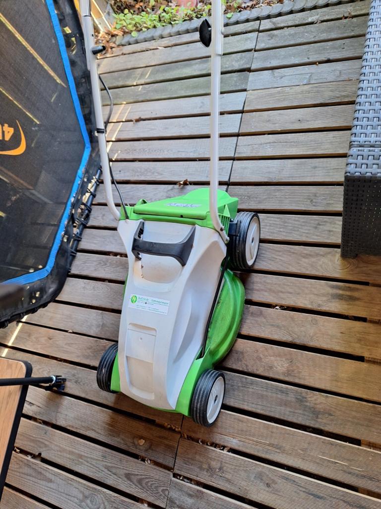 Elektrische grasmaaier met opvangbak, Tuin en Terras, Grasmaaiers, Cirkelmaaier, Gebruikt, Elektrische grasmaaier, Onbekend