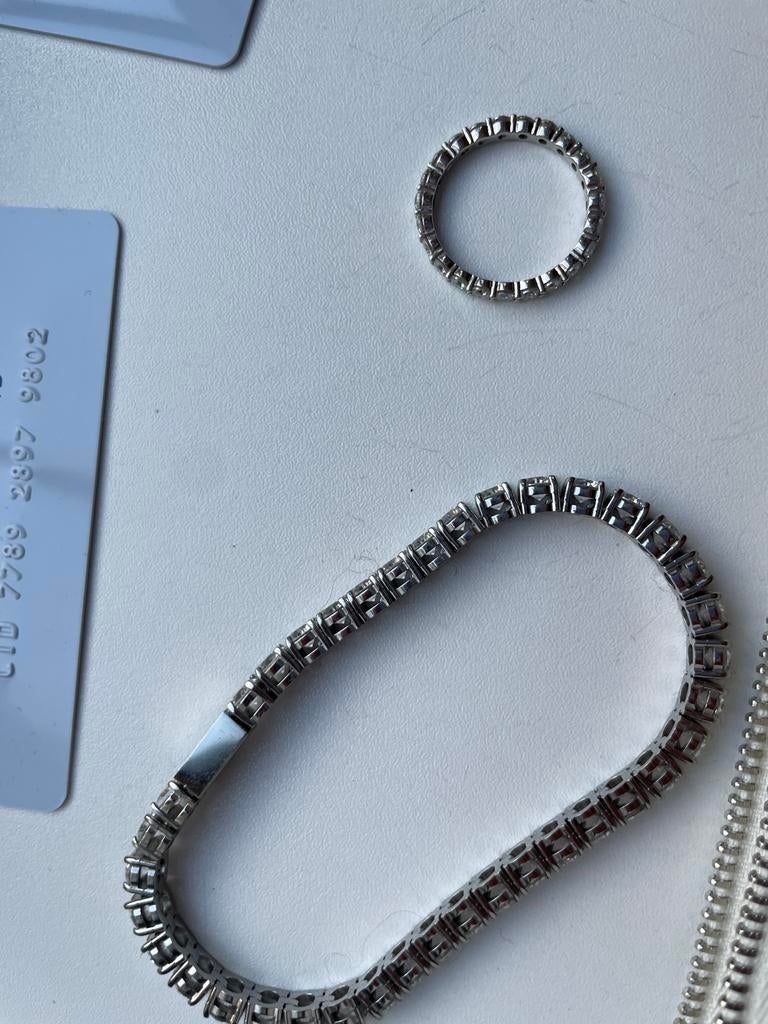 Drippy Sieraden Set: Ring en Armband met GRA Certificaat, Ophalen of Verzenden, Zo goed als nieuw, 17 tot 18, Met edelsteen