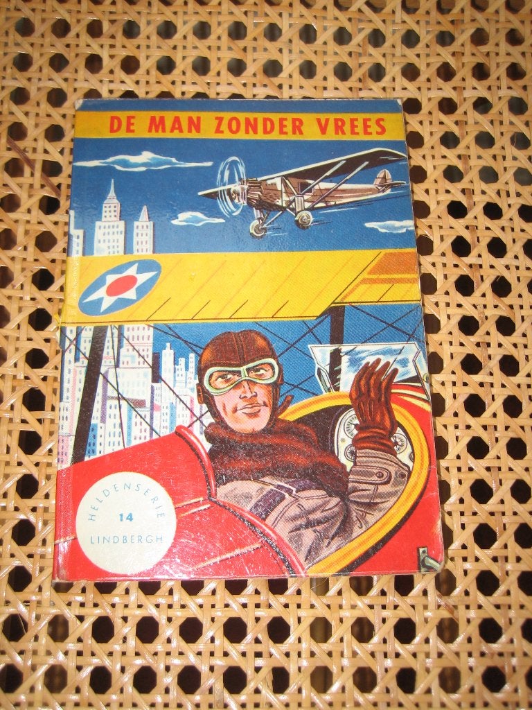 boekje Heldenserie nr. 14: pionier vliegenier "Lindbergh", Ophalen of Verzenden, Noord-Amerika, J.D. Degreef, 20e eeuw of later