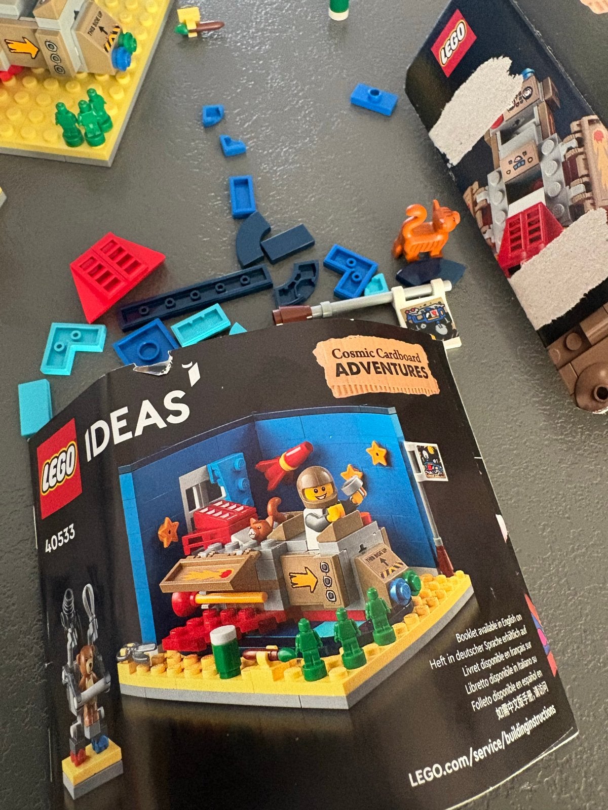 Lego Ideas 40533 Cosmic Cardboard Adventures, Lego, Ophalen of Verzenden, Compleet, Complete set