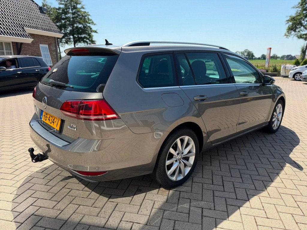 Volkswagen Golf Variant 1.2 TSI Business Edition Connected /, Auto's, Volkswagen, Voorwielaandrijving, Gebruikt, 4 cilinders, 1194 kg