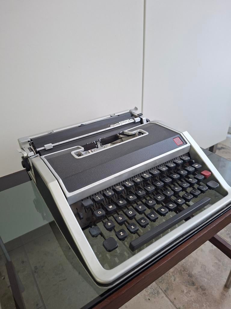Olivetti lettera DL typemachine, Diversen, Typemachines, Ophalen of Verzenden