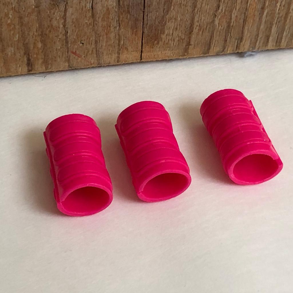3 roze accessoires voor Barbie paarden, Ophalen of Verzenden, Zo goed als nieuw, Barbie