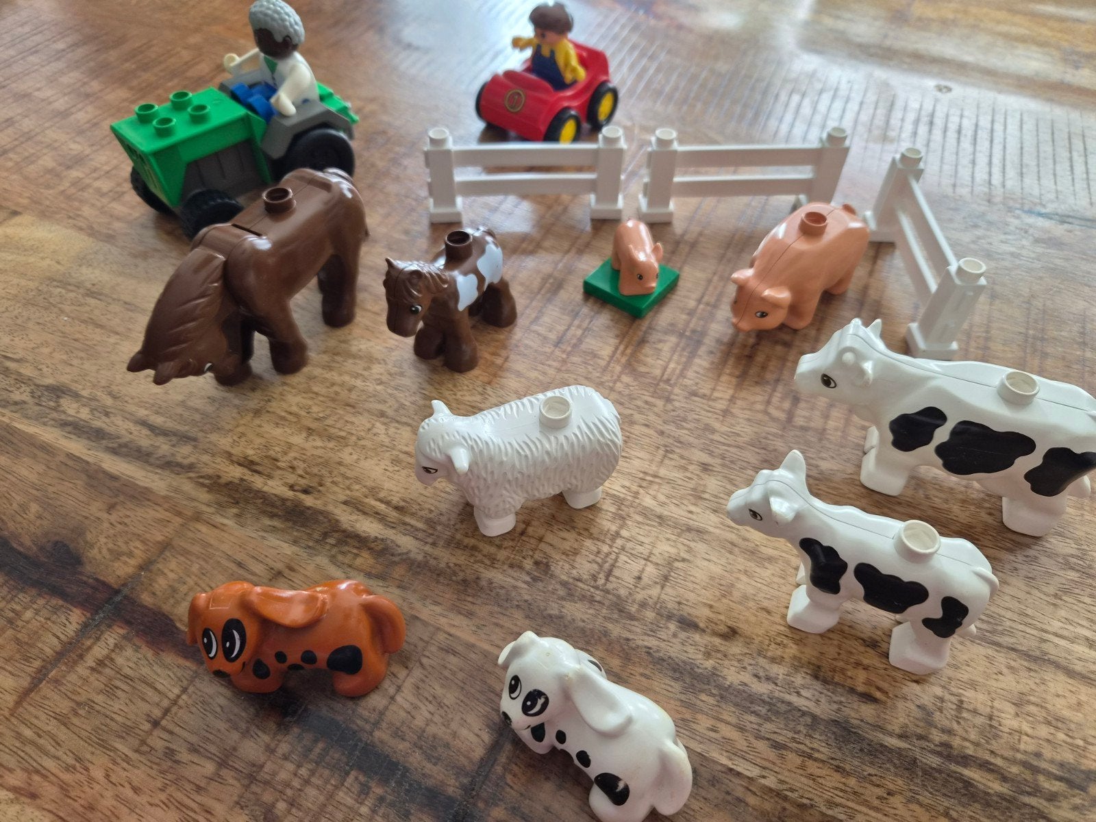 Leuk setje boerderijdieren en tractor, Ophalen of Verzenden, Gebruikt, Overige merken
