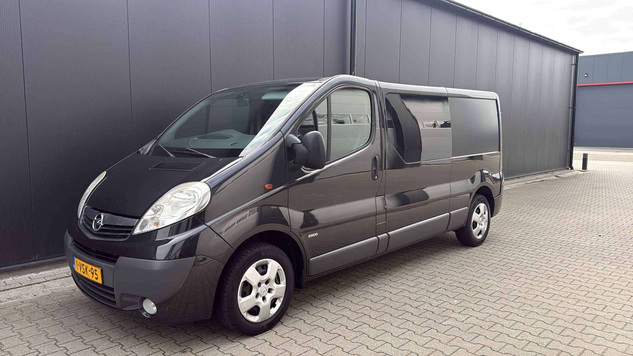 Opel Vivaro 2.0 CDTI L2H1 DC 1e eig. dubbel cabine zwart lan, Voorwielaandrijving, Stof, 4 cilinders, 2000 kg