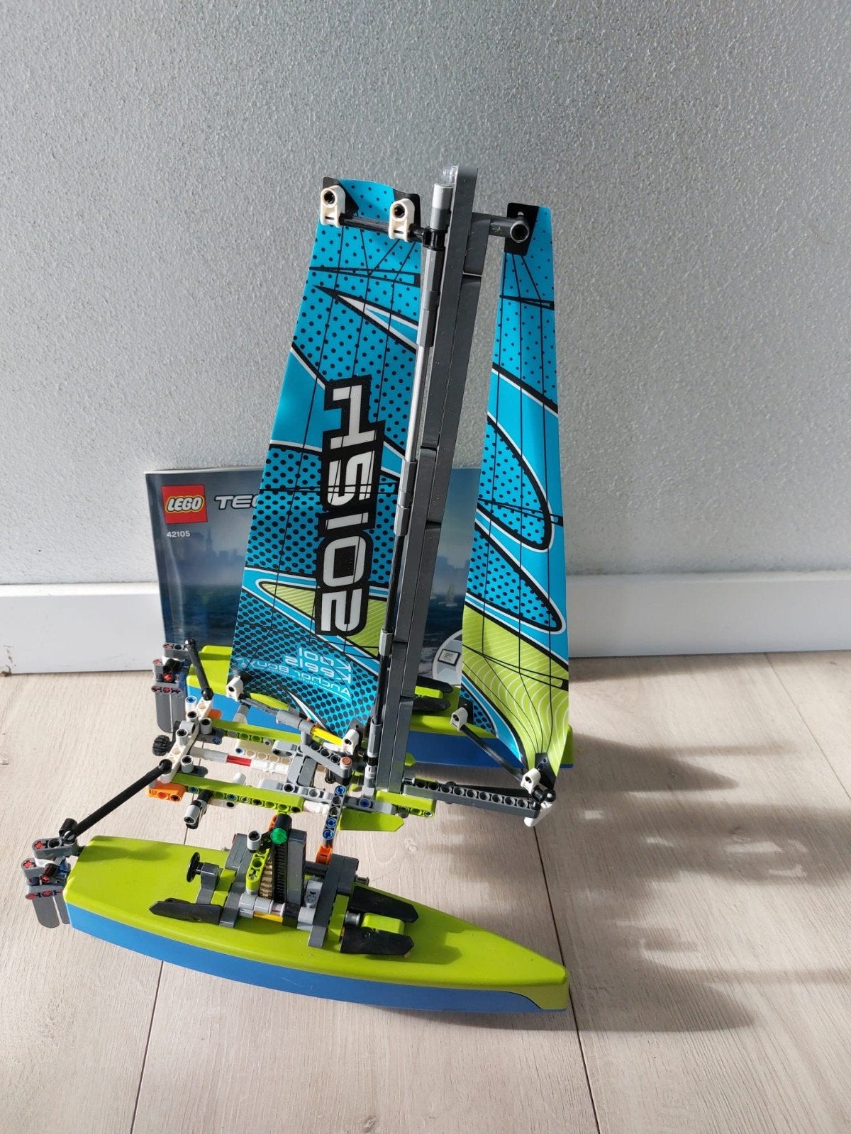 Lego Technic 42105 Catamaran, zeilboot, Lego, Ophalen of Verzenden, Zo goed als nieuw, Technic