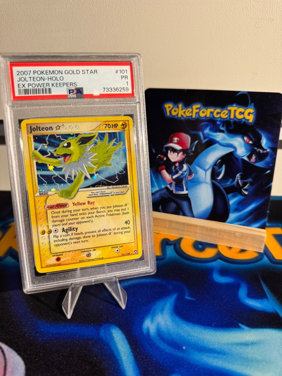 Pokémon | Jolteon | Gold Star | 2007 | Clean PSA 1 | 101/108, Ophalen of Verzenden, Zo goed als nieuw
