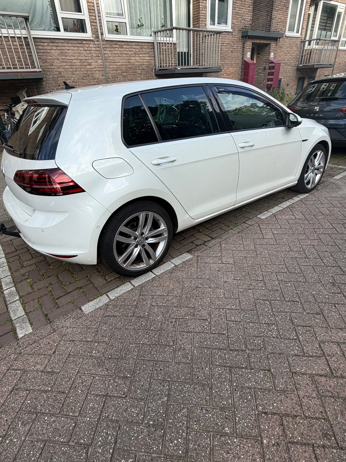 Volkswagen Golf 1.4 TSI 103KW  ACT 140 PK Highline ., Auto's, Volkswagen, Zwart, Wit, Leder, 1395 cc