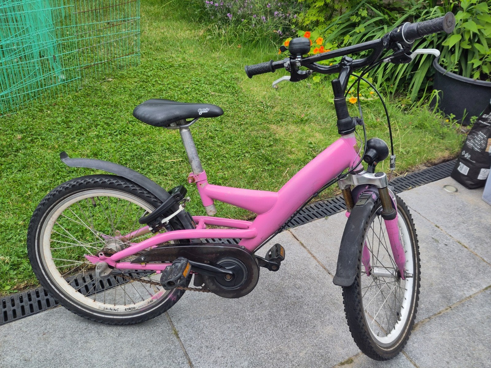 Stoere roze 22 inch kinderfiets, Ophalen, Gebruikt, 20 inch of meer