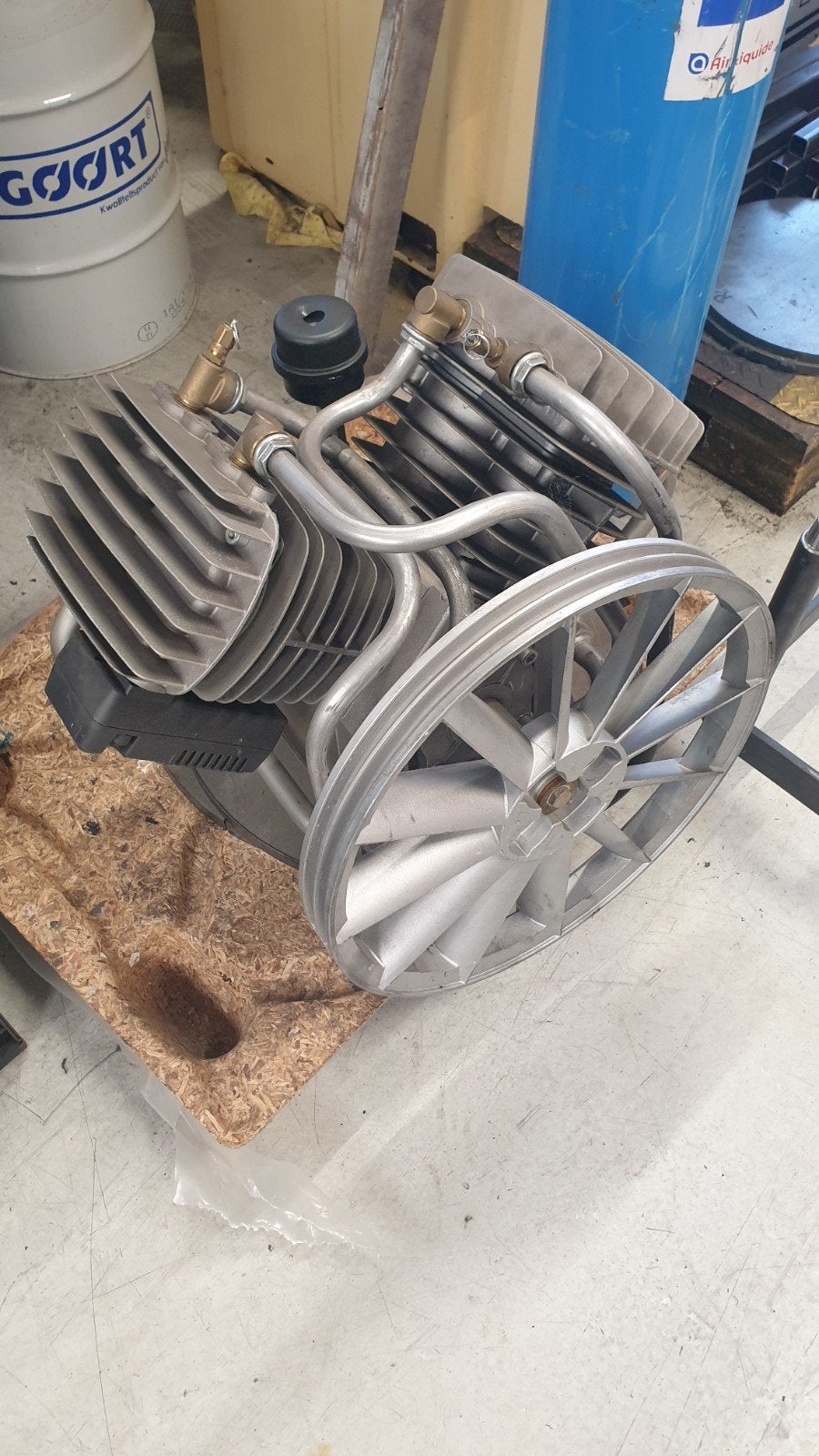 Compressor, 100 liter of meer, Ophalen, Gebruikt, 10 bar of meer