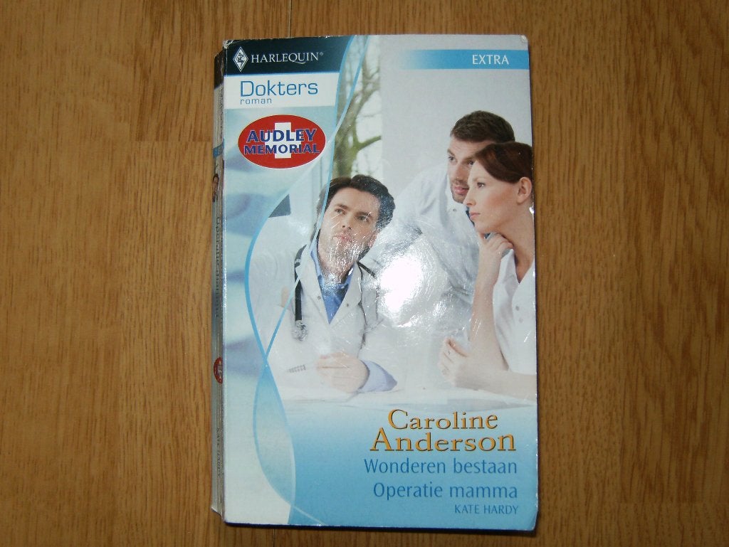 Wonderen bestaan / operatie mamma - caroline anderson, Ophalen of Verzenden, Zo goed als nieuw, Caroline anderson