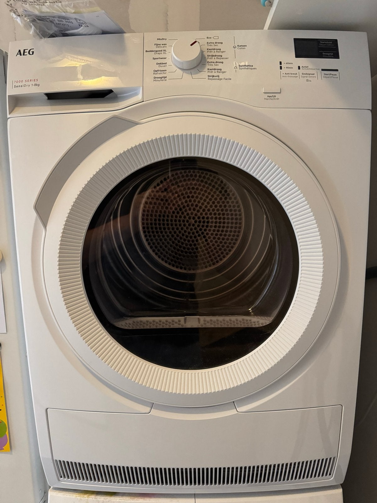 AEG 7000 Series SensiDry 8kg warmtepompdroger, Witgoed en Apparatuur, Wasdrogers, Zo goed als nieuw, Condens, Voorlader, 8 tot 10 kg