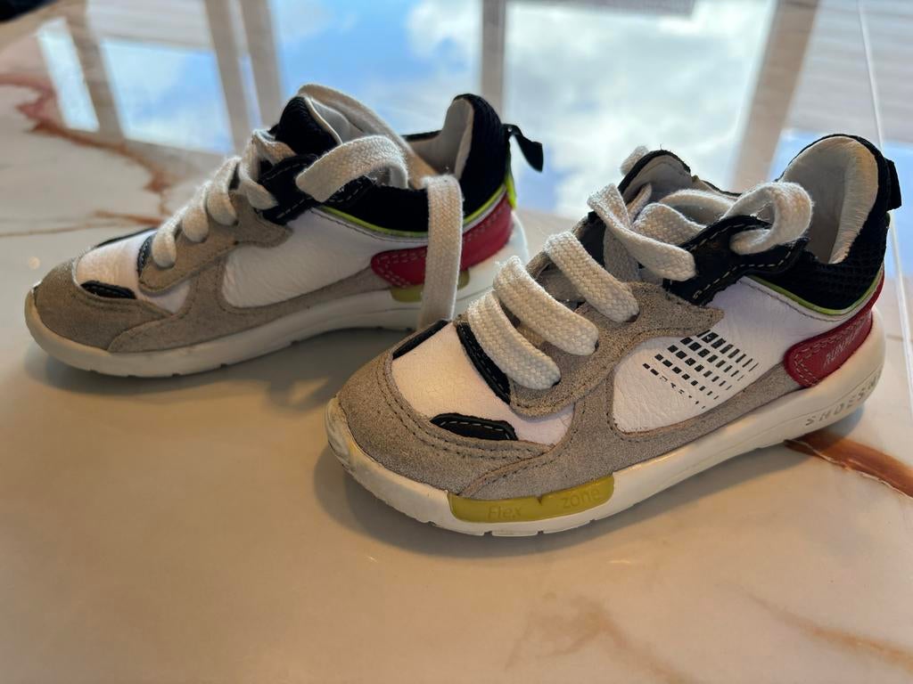 Shoesme sneakers maat 24 - Zo goed als nieuw, Kinderen en Baby's, Kinderkleding | Schoenen en Sokken, Jongen of Meisje, Schoenen
